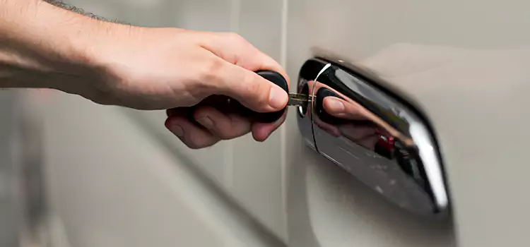 Why Choose Our Auto Locksmith Team in Waldorf, MD?